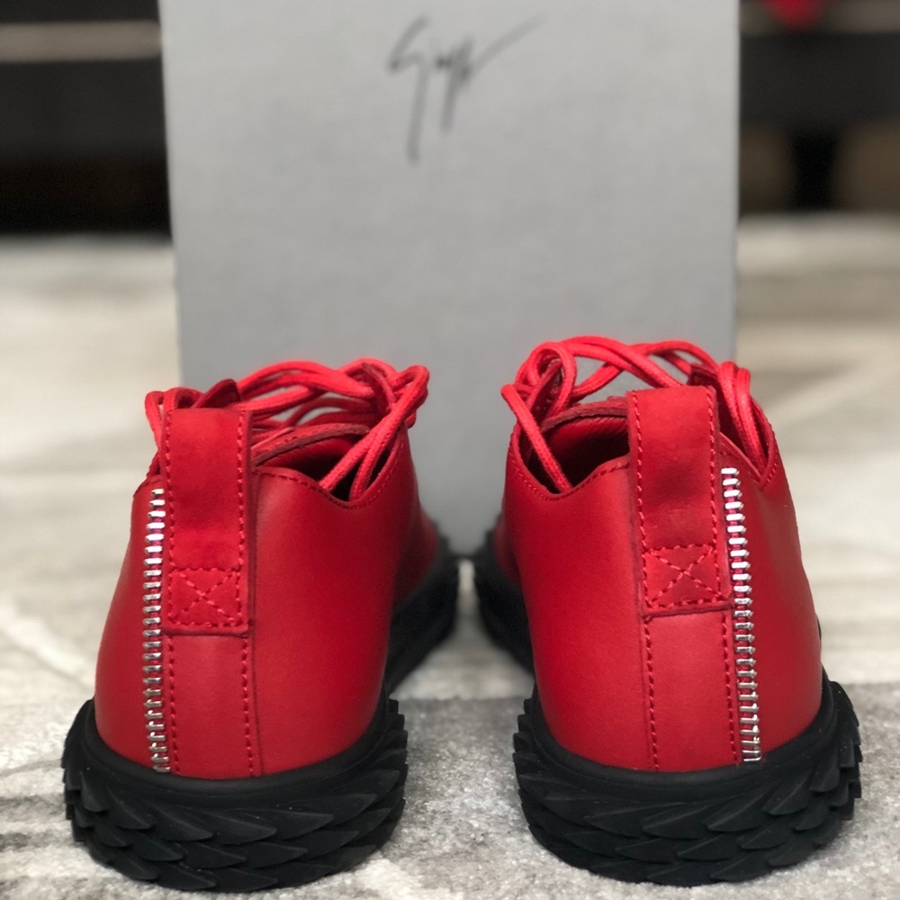 🔥🔥Giuseppe Zanotti🔥🔥 - Picture 4 of 8